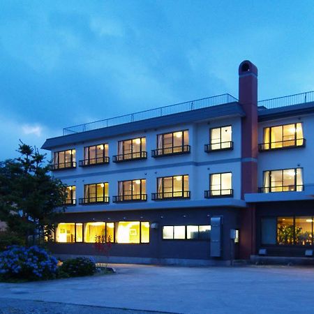 Central Inn Χακούμπα Εξωτερικό φωτογραφία